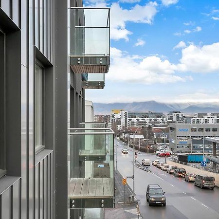Sunny Central Apartment Reykjavík Exteriör bild